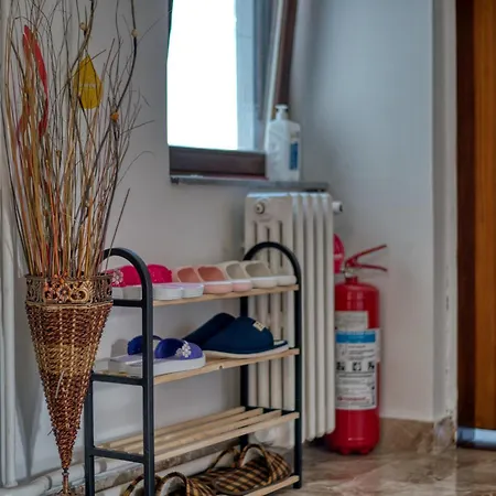 Pensión Gm-sobe-pale Near Jahorina & Sarajevo, Private Parking