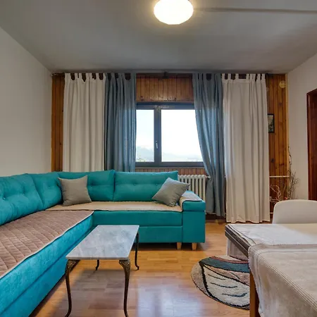 Gm-sobe-pale Near Jahorina & Sarajevo, Private Parking