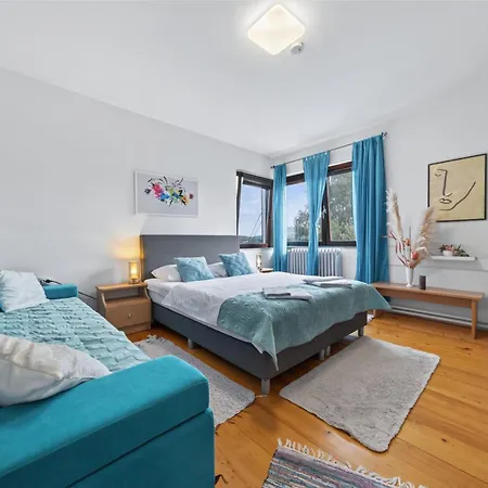 Gm-sobe-pale Near Jahorina & Sarajevo, Private Parking Pensión 4*